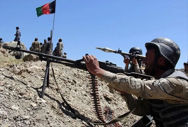 Pakistan ordusu ile Afgan güvenlik güçleri arasında sınır hattında çatışma çıktı