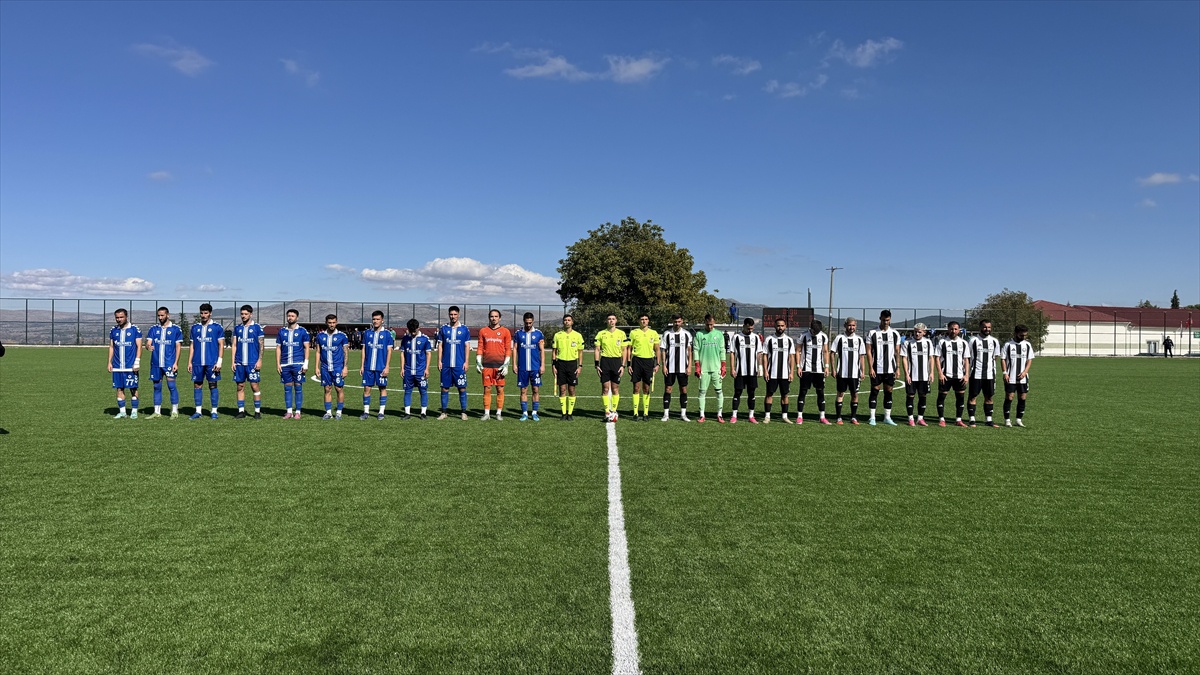 Çal Belediyespor Marmaris\'le 1-1 berabere kaldı, Şeref Emre Özdemir eşitliği sağladı