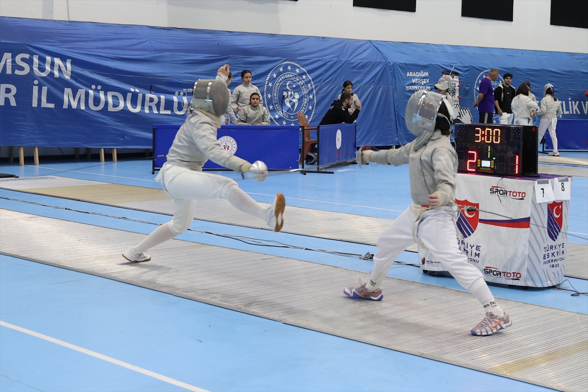 Kılıç Federasyon Kupası Samsun'da 27 şehirden 612 sporcuyu ağırlayarak sona erdi