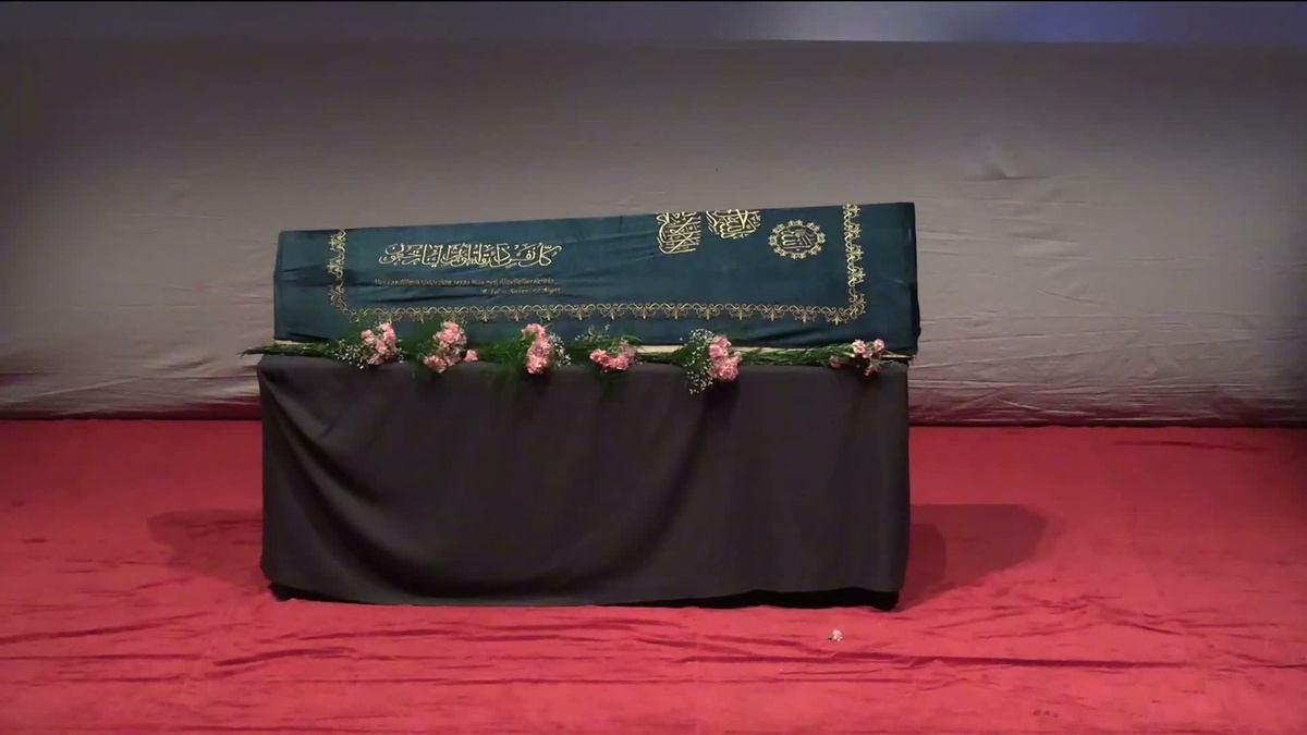 Soner Olgun için Harbiye Muhsin Ertuğrul Sahnesi\'nde veda töreni düzenlendi