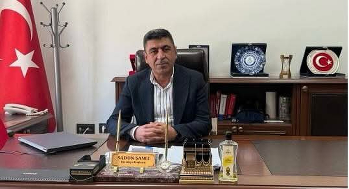 CHP\'den istifa eden Sadun Şanlı\'nın AK Parti\'ye geçeceği iddiası gündeme geldi