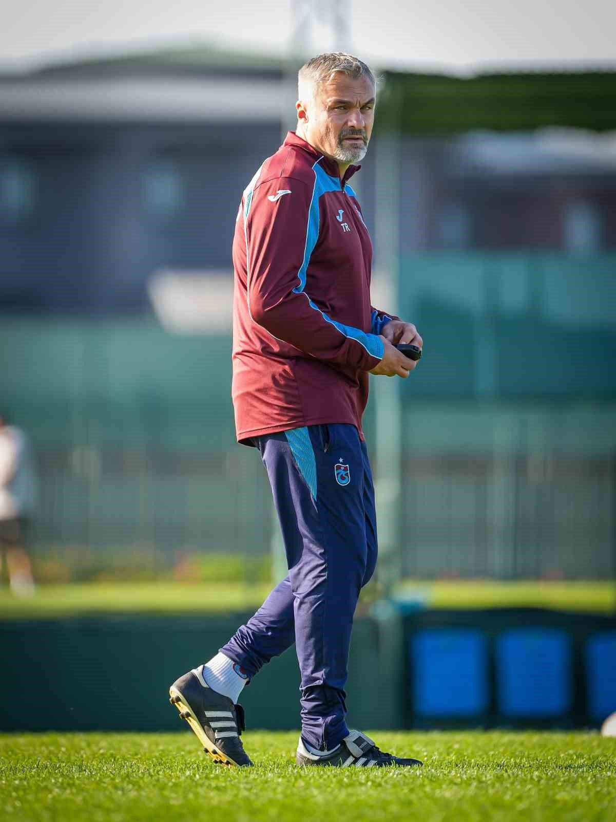 Reis, Beşiktaş\'ı yenerse Trabzonspor\'un 12 yabancı hocası arasında bir ilki başaracak