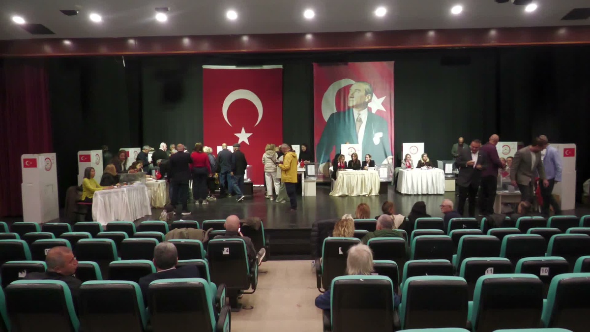 YENİ Parti İzmir il başkanlığı ön seçiminde 61 bin 111 üye oy kullanıyor