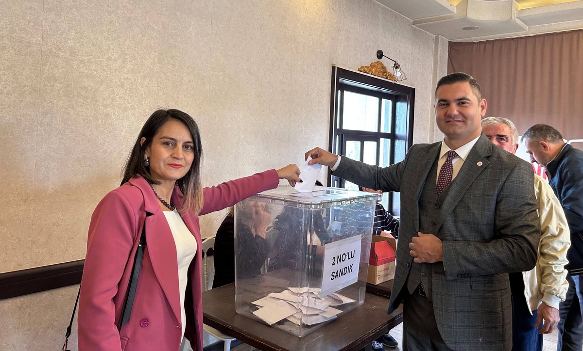Kırıkkale\'de YENİ Parti ön seçiminde Onur Yüksel Bozdağ 928 oyla önde çıktı