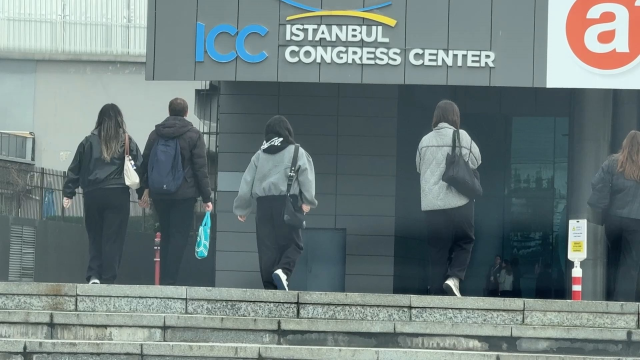 İstanbul'da 5 bin kişinin katıldığı konserde 2 ölüm! Vali Gül nedenini açıkladı