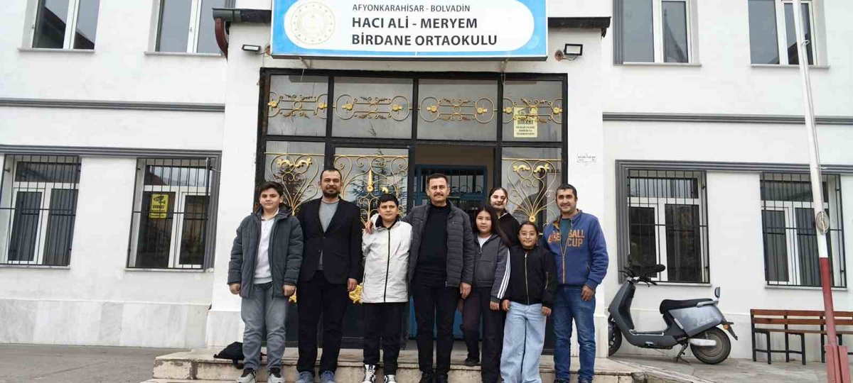 Bolvadin Milli Eğitim Müdürü Keleş, DYK kursları ile 2027 LGS hazırlıklarını inceledi