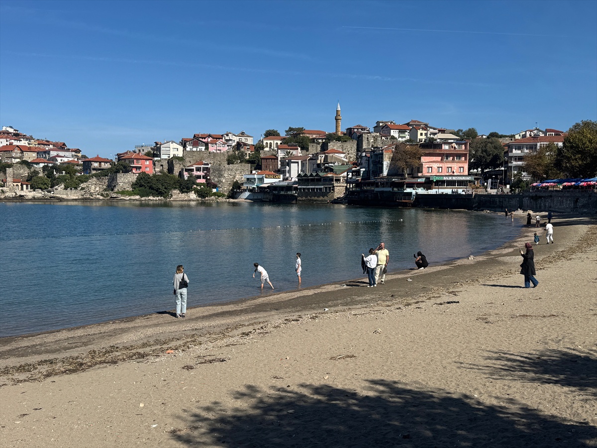 Amasra yılın 9 ayında 1 milyon 300 binden fazla turisti konuk etti