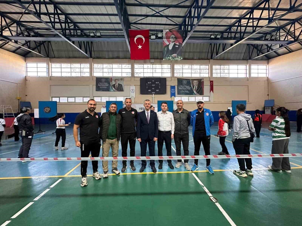 Aydın Gençlik ve Spor İl Müdürlüğü dart il birinciliğinin başladığını duyurdu