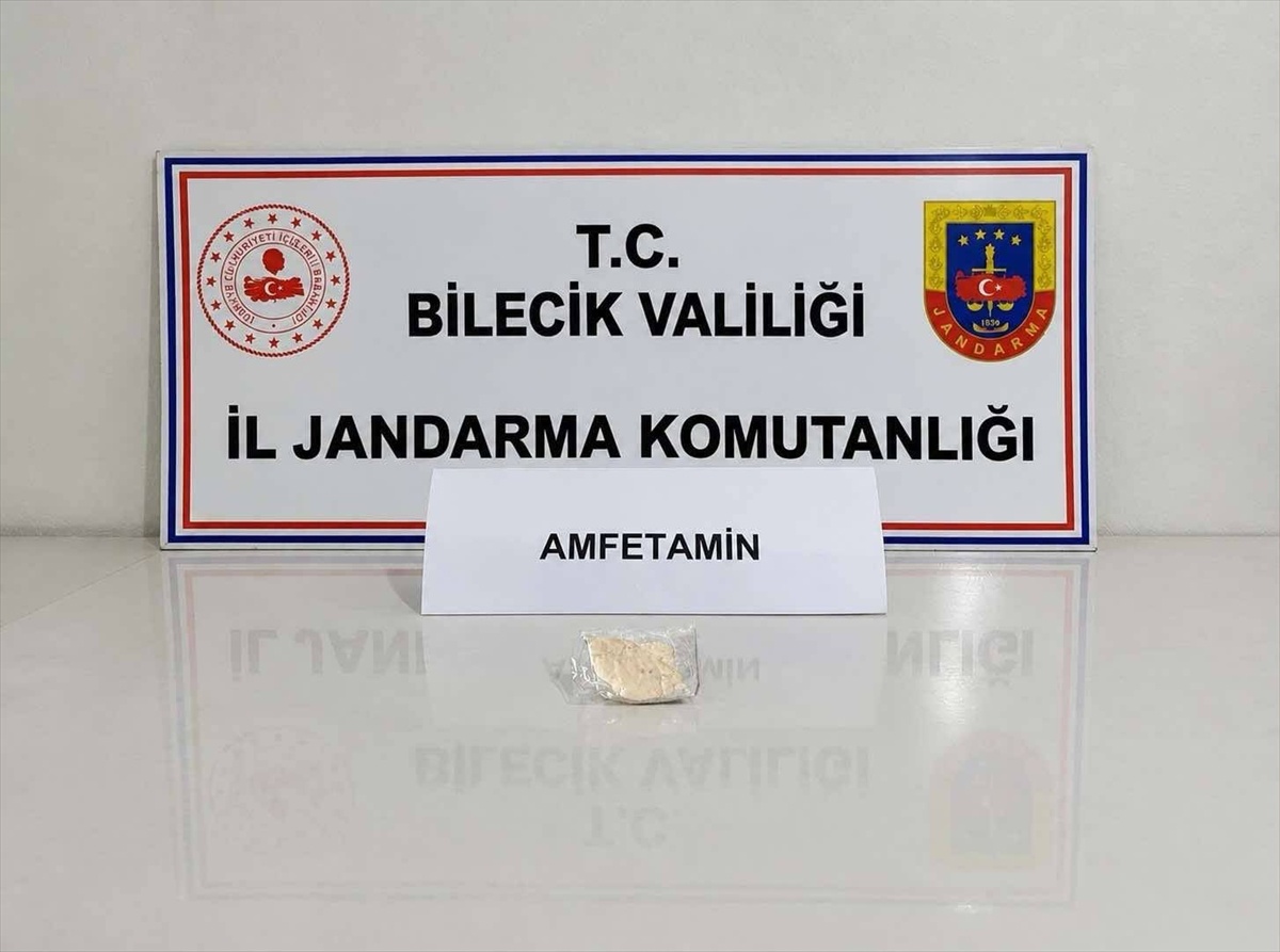Bilecik Yenipazar\'da sigara jelatinindeki uyuşturucu nedeniyle zanlı gözaltına alındı