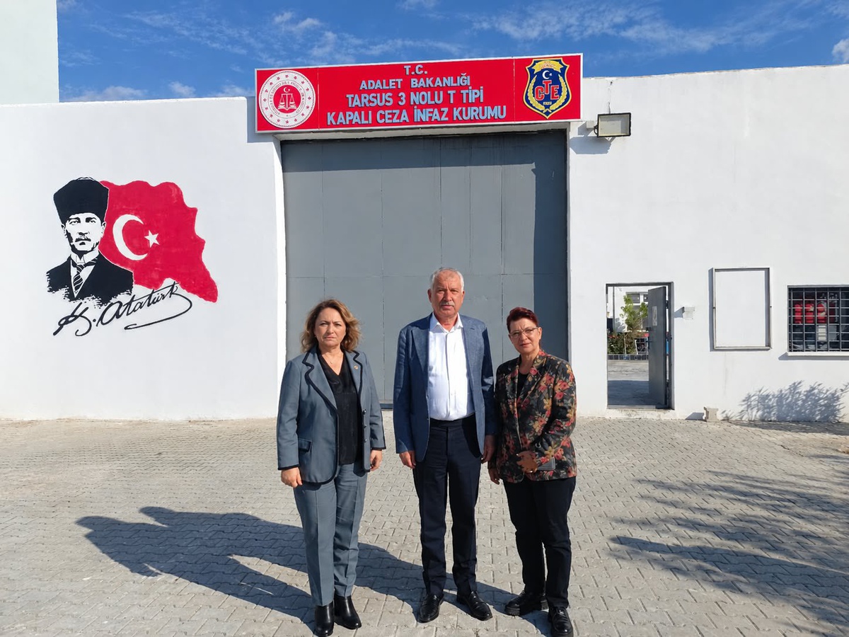 CHP\'li Şevkin, Tarsus Cezaevi\'nde tutuklu Mersin belediye başkanlarını ziyaret etti