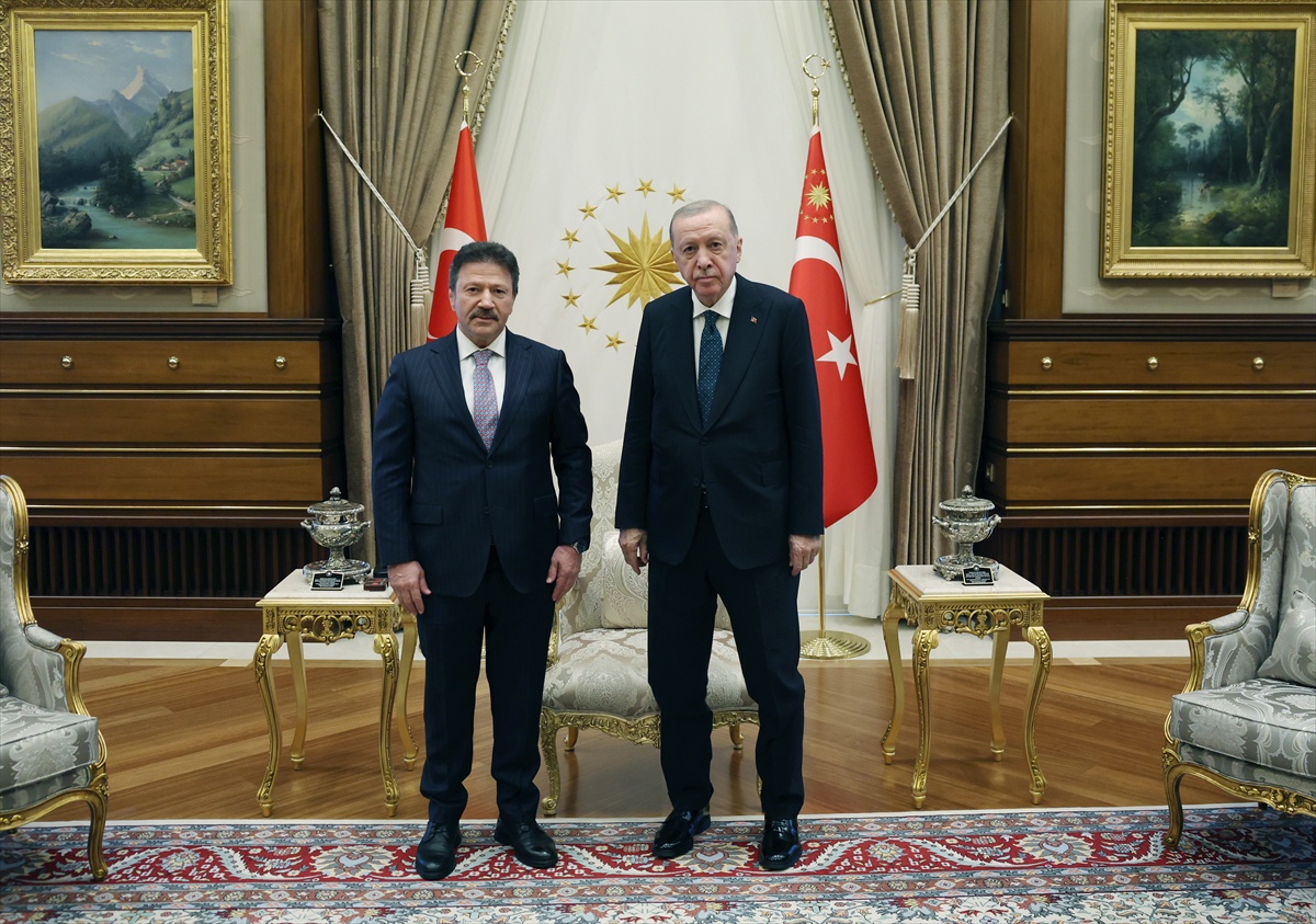 Cumhurbaşkanı Erdoğan, TESK Genel Başkanı Yiğiner\'i kabul etti