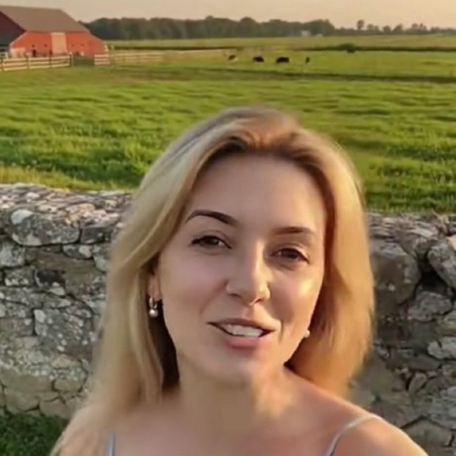 Her şeyini satıp aşkının peşinden gitti! Kadın yapay zeka çıktı