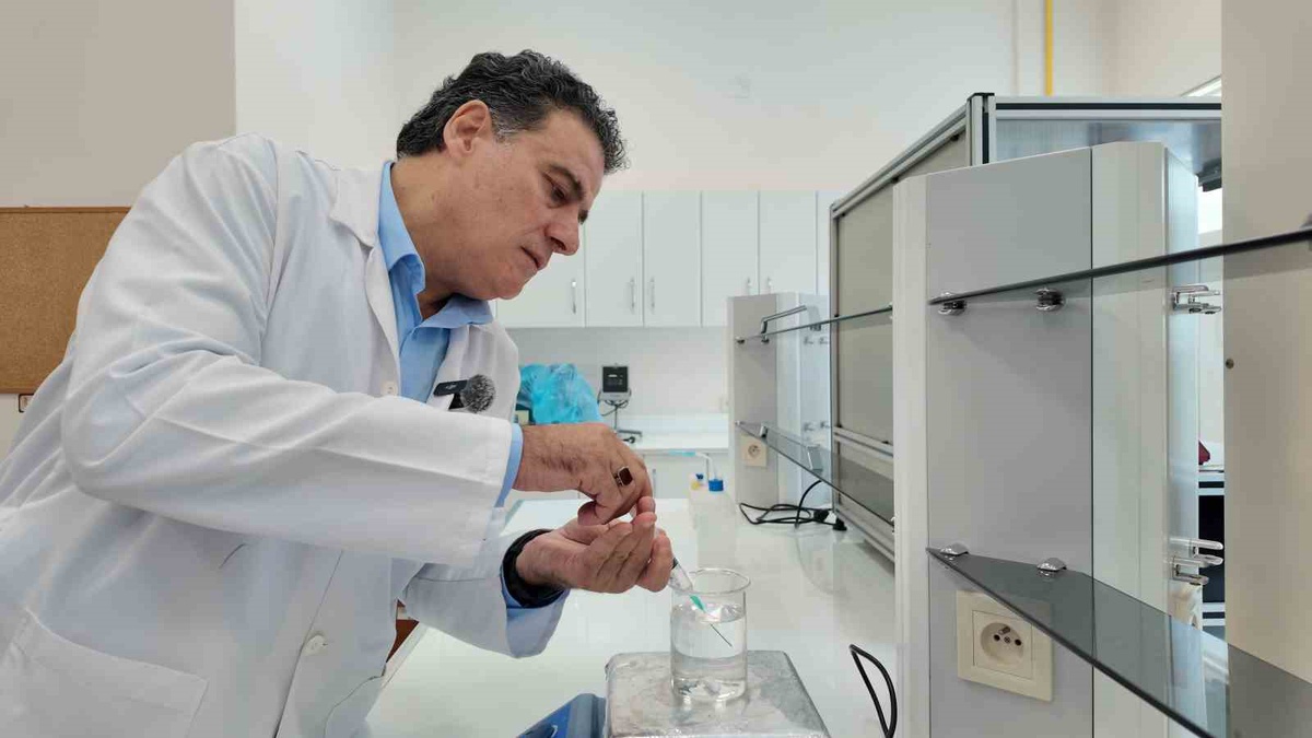 Diyabet hastaları için 9 yılda geliştirilen yerli sensör patent ve altın madalya aldı