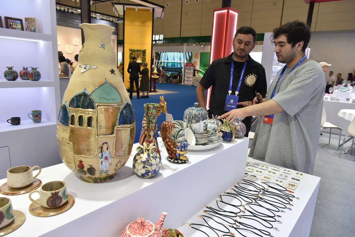 2026 Jingdezhen Uluslararası Seramik Fuarı 1.000\'i aşkın alıcıyı ağırlıyor