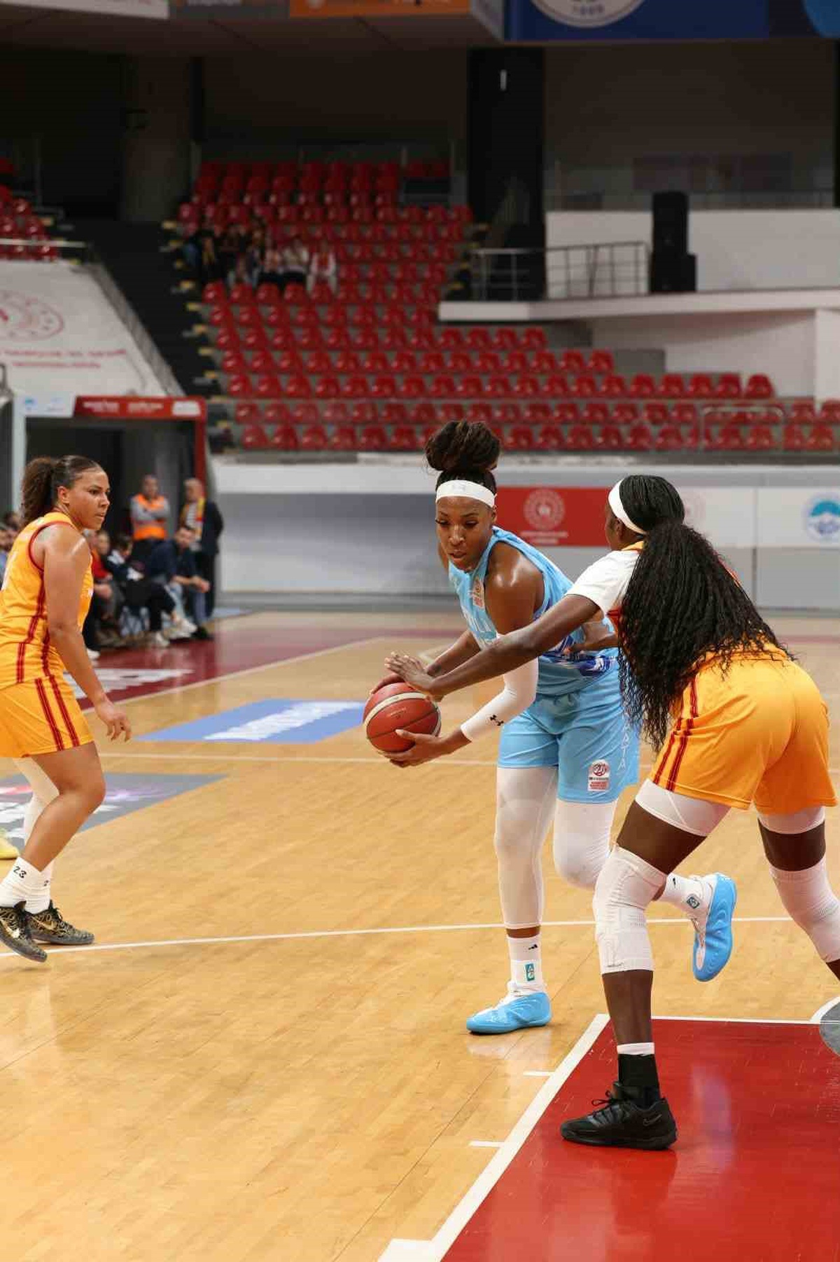 Melikgazi Kayseri Basketbol, Kadınlar Basketbol Süper Ligi'nde BOTAŞ'a 61-70 yenildi