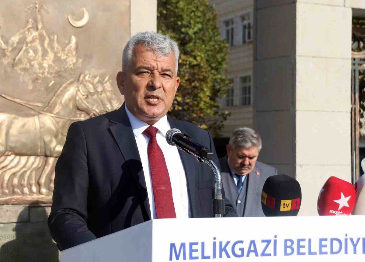 Kayseri\'de muhtarlar Muhtarlık Yasasının çıkarılmasını bekliyor