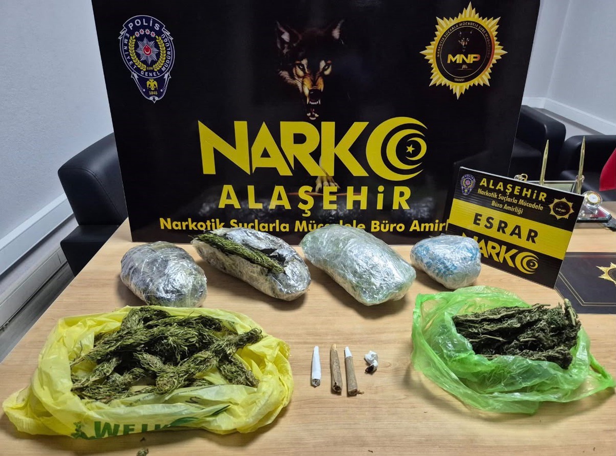 Alaşehir\'de 1 kilo 1,06 gram esrarla yakalanan şüpheli tutuklandı