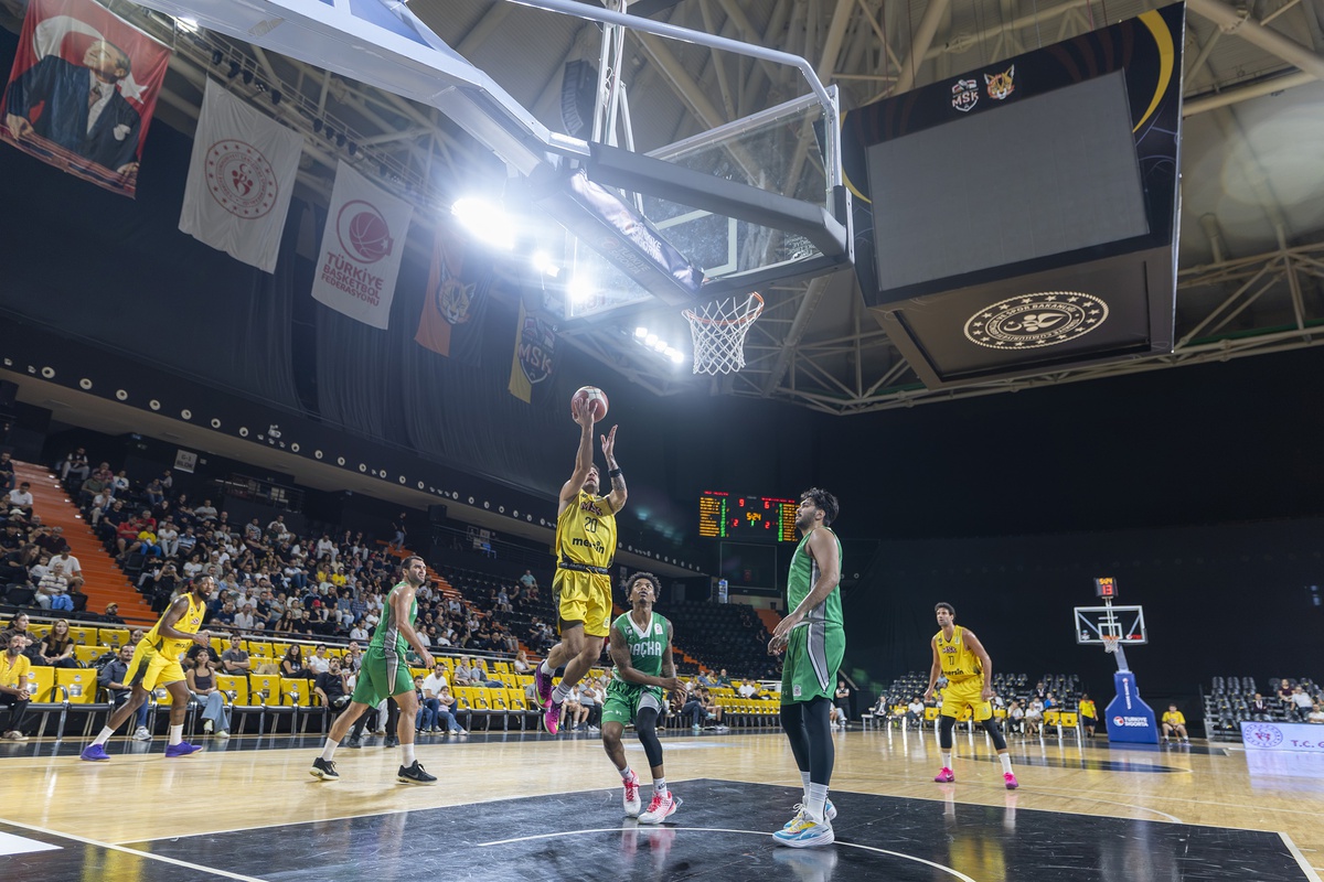 Mersin Spor Kulübü, Darüşşafaka Lassa\'yı 95-82 yenerek namağlup serisini sürdürdü