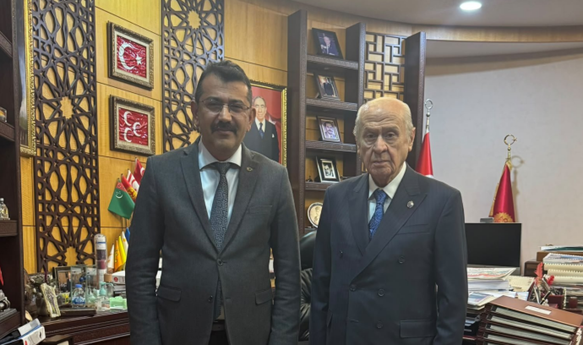MHP Genel Başkanı Bahçeli, Türk Yerel Hizmet-Sen Başkanı Tabakoğlu\'nu ağırladı