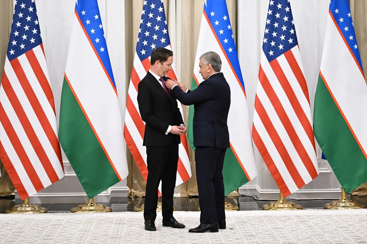Mirziyoyev, Rubio\'yu Semerkant\'ta kabul etti; 12 milyar dolarlık 54 anlaşma imzalandı