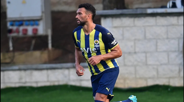 Nereden nereye! Fenerbahçe'nin eski yıldızı şimdi internette iş arıyor