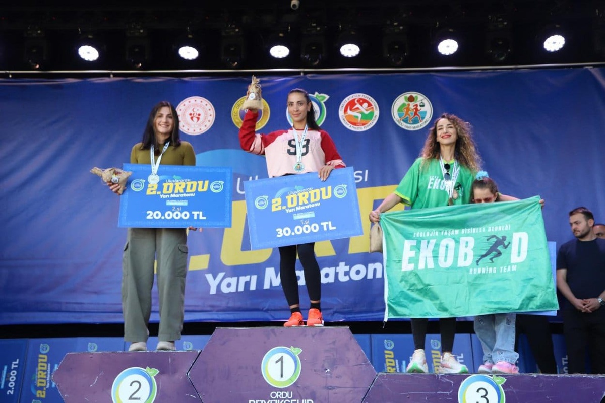 Ordu'daki uluslararası yarı maratona 8 ülkeden 707 sporcu katıldı