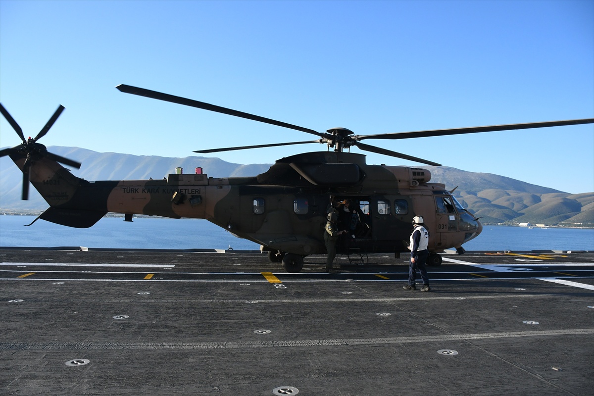 TCG Anadolu, Arnavutluk\'ta Neptune Strike tatbikatının son aşamasına katıldı
