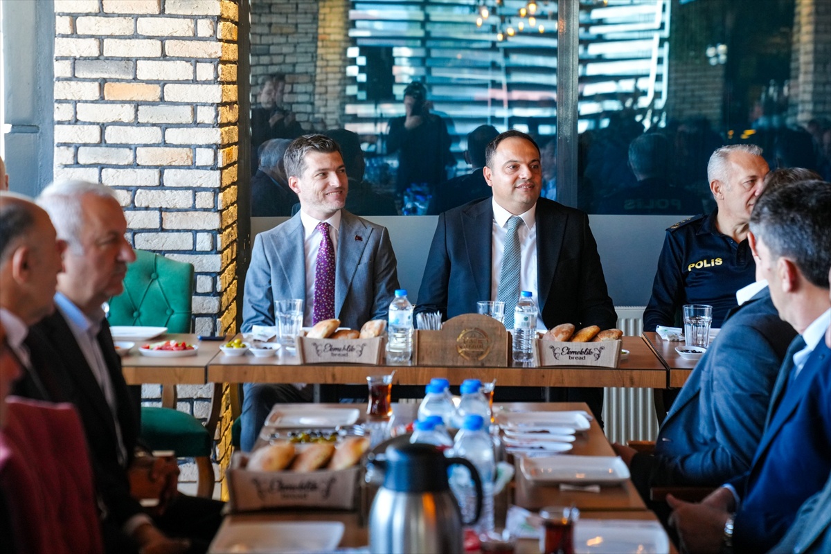 Tokat\'ta Erbaa, Turhal, Niksar, Pazar ve Artova\'da Muhtarlar Günü törenle kutlandı