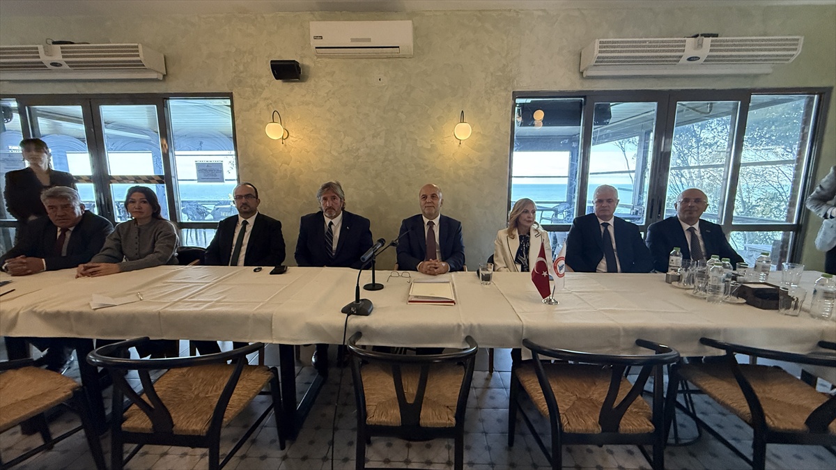 BEÜ Rektörü Ulusoy, basın mensuplarına 29 bin 912 öğrencinin eğitim aldığını söyledi
