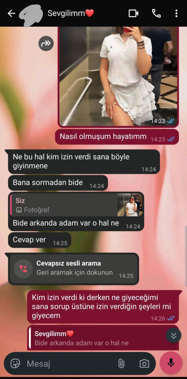 Kıyafet müdahalesi ilişki bitirdi