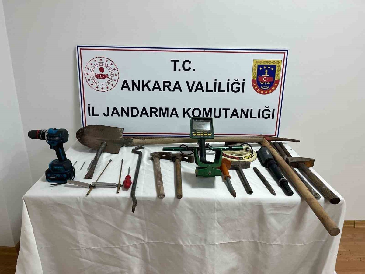 Ankara Jandarma Komutanlığı kaçak malzeme operasyonunda 11 kişiye adli işlem başlattı
