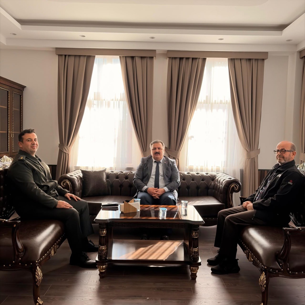 Edirne Müftüsü Çakır, Askerlik Şube Başkanı Kavuş\'un ziyaretinden memnuniyet duydu