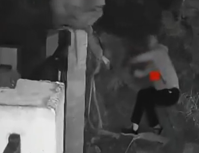 Fransa'da korkulan oldu! Yağmacılar şimdi de zenginlerin evlerine yöneldi