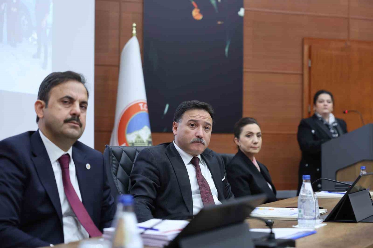 Kayseri\'de Sensiz Olmaz Projesi toplantısında suça sürüklenen çocuklar ele alındı