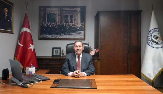 Milas Belediyesi'ne operasyon! Belediyede arama yapılıyor, 29 gözaltı var