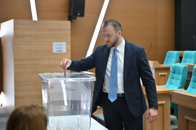Üsküdar'ın yeni belediye başkanvekili Muhammed Emin Sarıoğlu oldu
