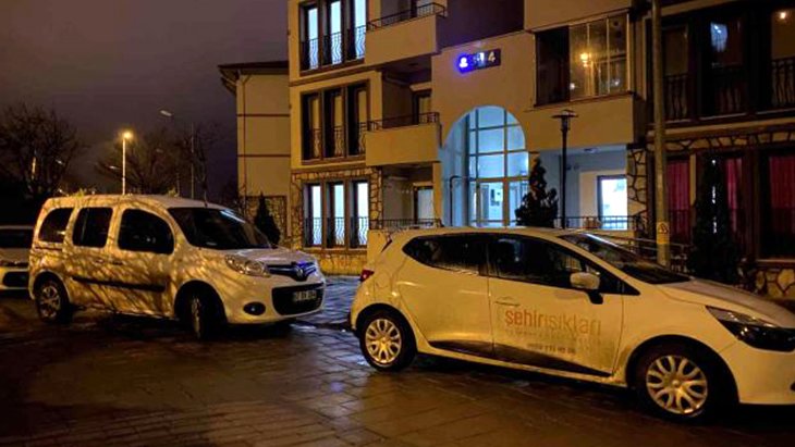 Zonguldak’ta kadın cinayeti girişimi 23 yaşındaki kadın, evinde silahla vurulmuş halde bulundu