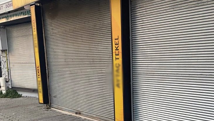 Okkalı ÖTV zammı sonrası hazırlık problemi yarık verdi, inhisar bayileri dükkan kapattı