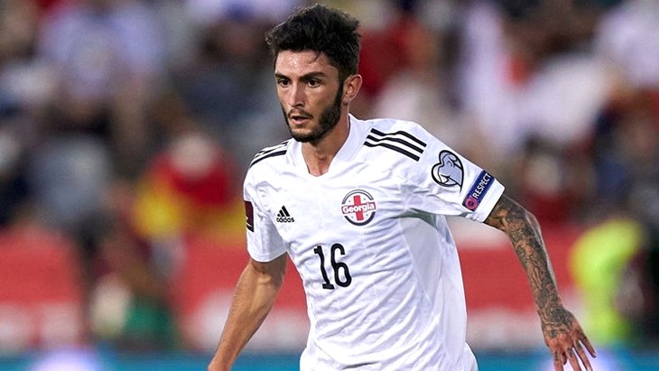 Trabzonspor ara transferin ikinci imzasını da aldı Gürcü sol bek Irakli Azarovi ile prensip anlaşması sağlandı