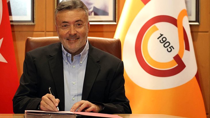 Son Dakika: Galatasaray, saat 19.05’te yeni teknik direktör Domenec Torrent ile resmi sözleşme imzaladı