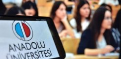 Açıköğretim sınavında skandal ayrımcılık! Suriyeliler niteliksiz gösterildi