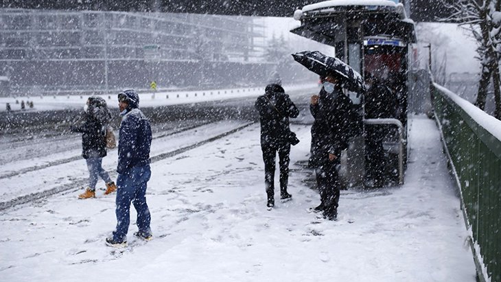 AKOM kar yağışı düşüncesince uyardı İstanbul genelinde sansasyonel olacak