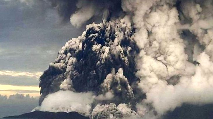 Tonga’daki yanardağ faciasının tespiti yapılacak