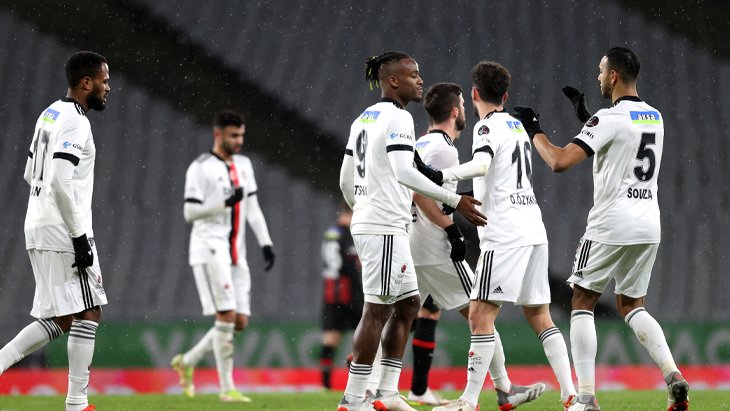 Beşiktaş, Karagümrük’ü deplasmanda 1-0 aşınmış etti