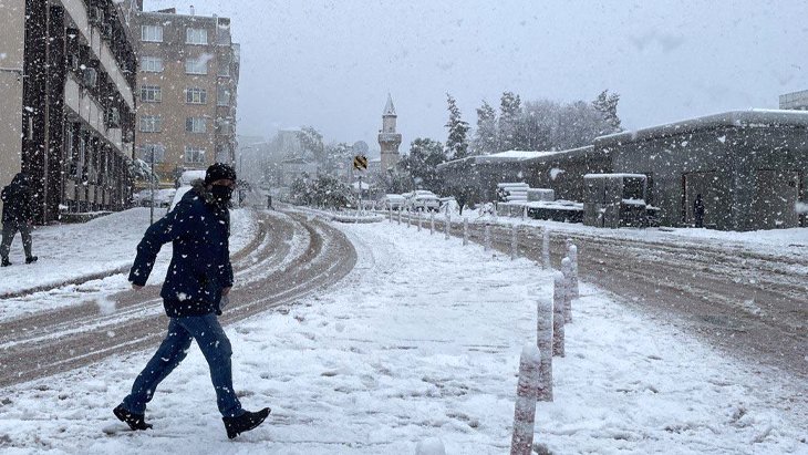 Sinop valiliğinden vatandaşlara “Sokağa çıkmayın“ uyarısı Yoğun kar yağışı bekliyorlar