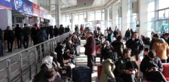 Sivas'ta seferler iptal oldu, terminal dolup taştı