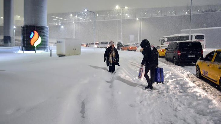 İBB Başkanı İmamoğlu, 3 kaymakamlık sayıp “Kar kalınlığı 1 metreye ulaştı“ diye uyardı