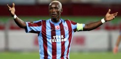41 yaşındaki Ibrahima Yattara futbola dönüyor! Yeşil Çivril Belediyespor'dan maç başı 350 lira alacak
