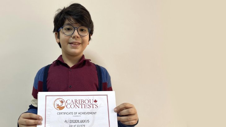 11 yaşındaki Ali Erdem, matematikte dünya birincisi oldu