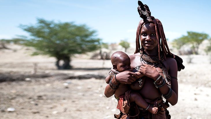 Himba Kabilesi kadınlarının hamile kalmak için yaptıkları şey çok ilginç